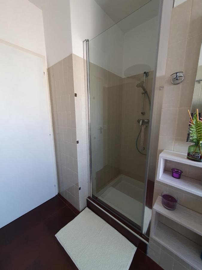 Charming Penthouse Near Como Lake ชิอาซโซ ภายนอก รูปภาพ